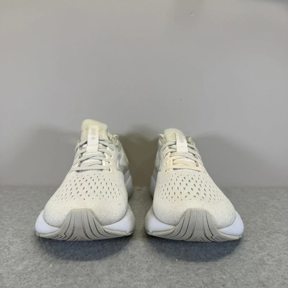Brooks ghost 16